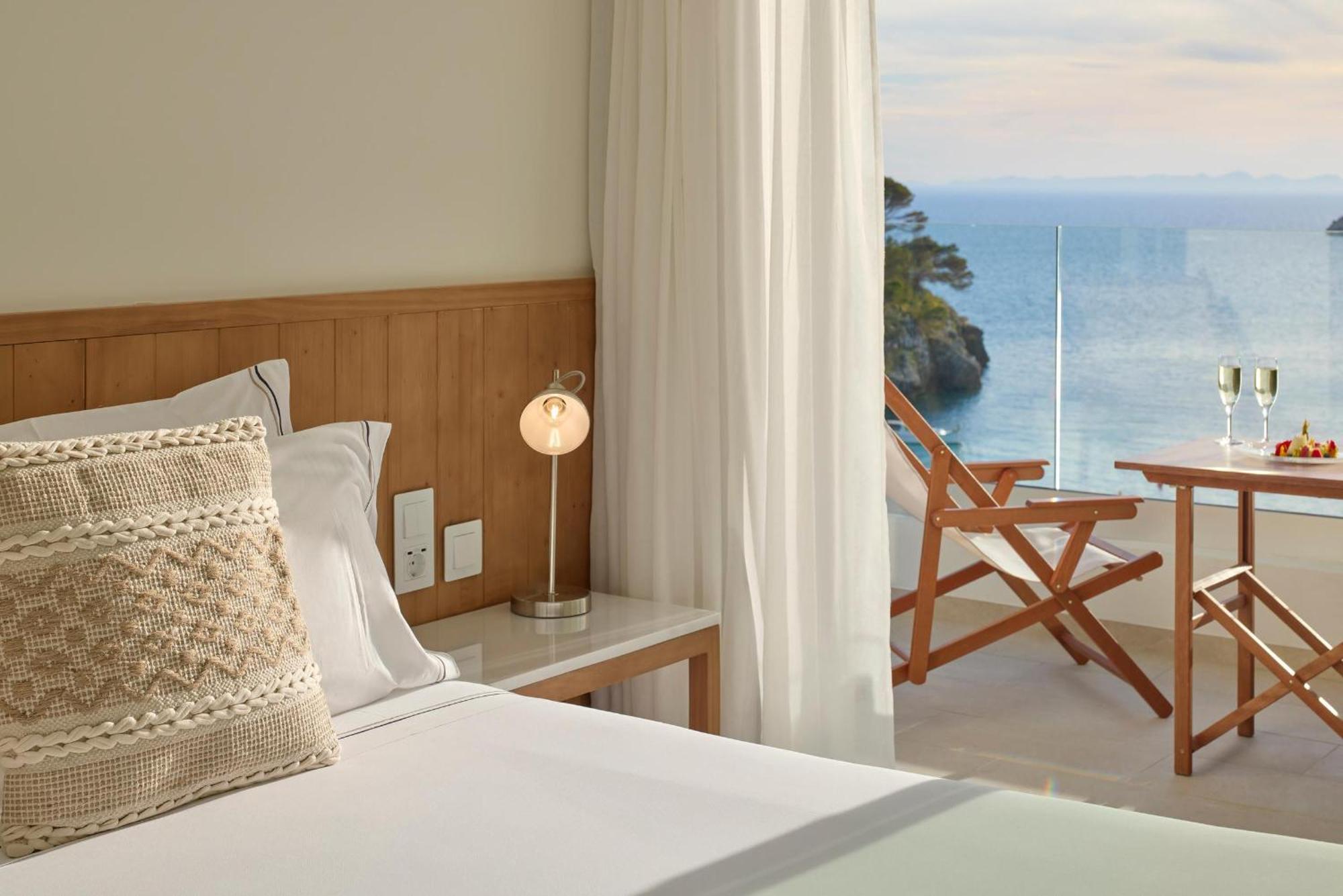 美利亚卡拉加尔达纳酒店 外观 照片 A room at the hotel