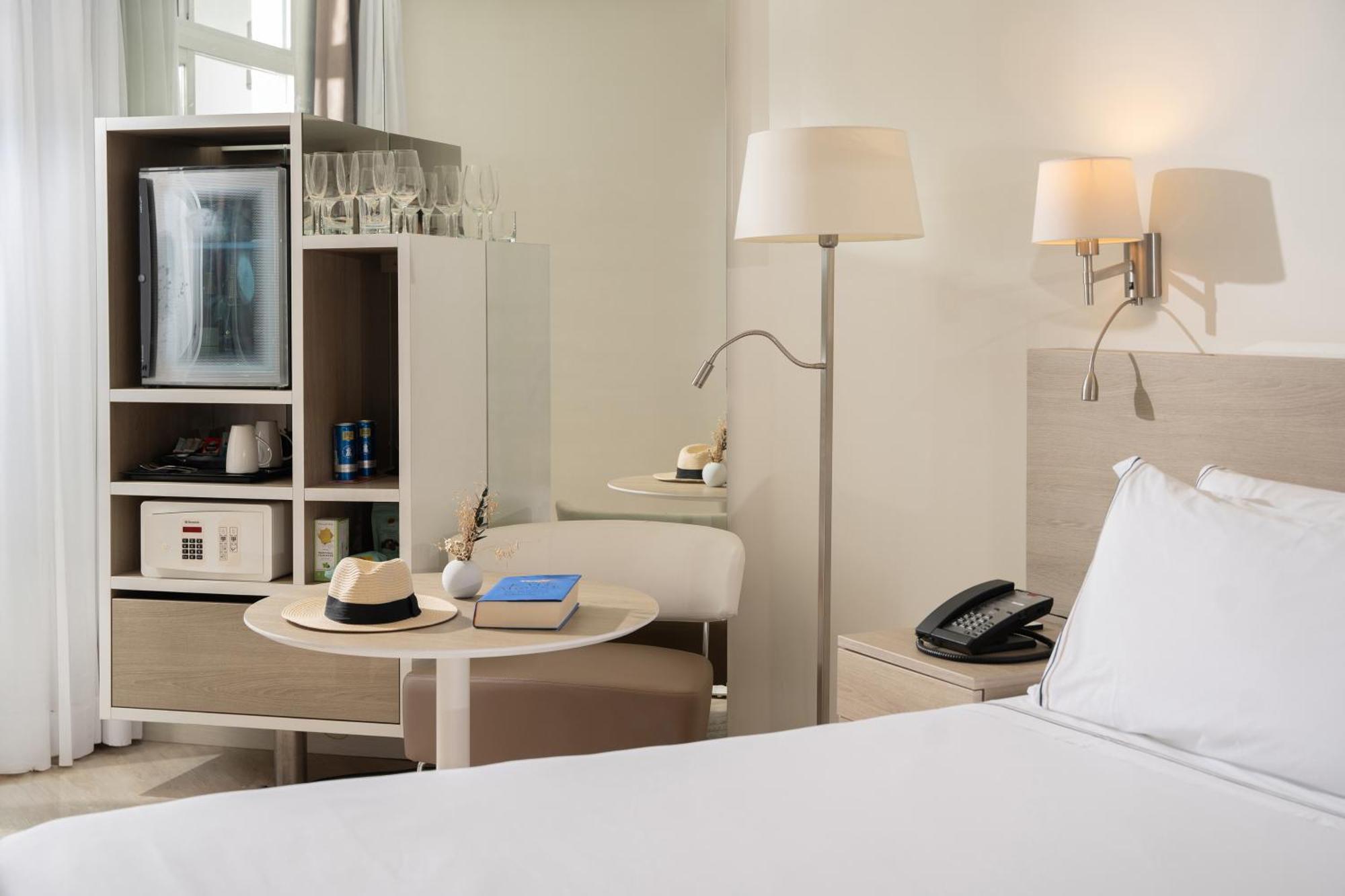 美利亚卡拉加尔达纳酒店 外观 照片 A room at the hotel