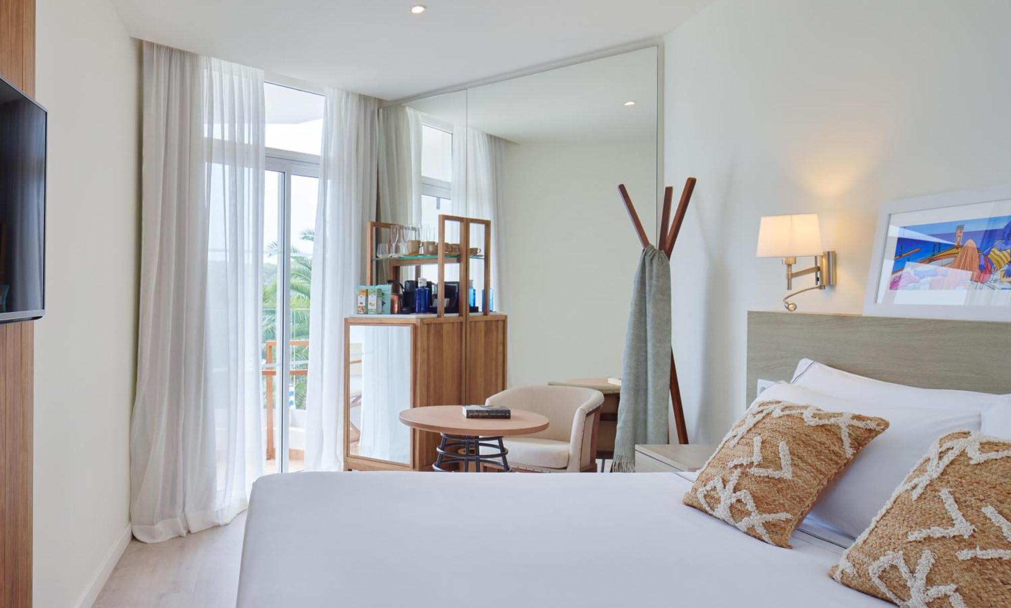 美利亚卡拉加尔达纳酒店 外观 照片 A room at the hotel